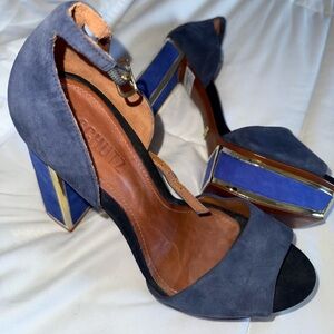 SCHUTZ suede heels; never worn; vintage style